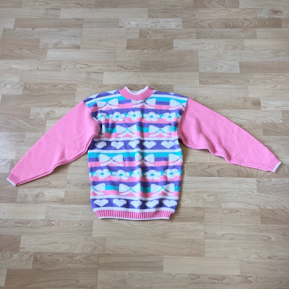 VINTAGE The Club House Pink Ribbon Flower Sweater